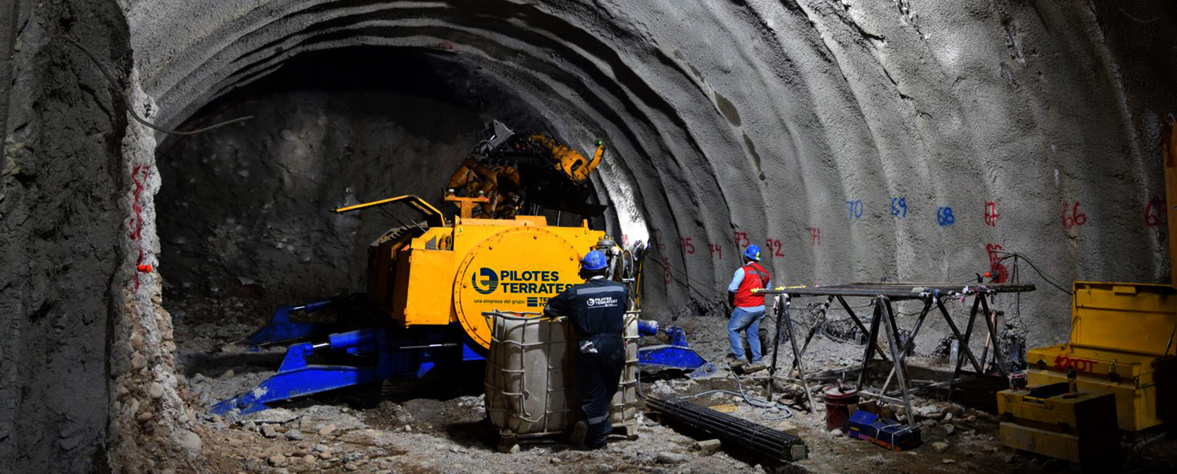 Museo Salón de clases Observar Paraguas para tratamiento de túneles Autopista Vespucio Oriente AVO -  Pilotes Terratest