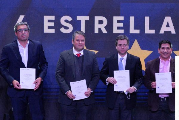 4-estrellas-Cuadro-de-Honor-en-Salud-y-Seguridad-Ocupacional-CChC-Pilotes-Terratest